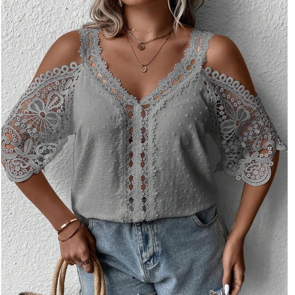 Boho Swiss Dot Lace Cold Shoulder Blouse - Picture 4 of 5